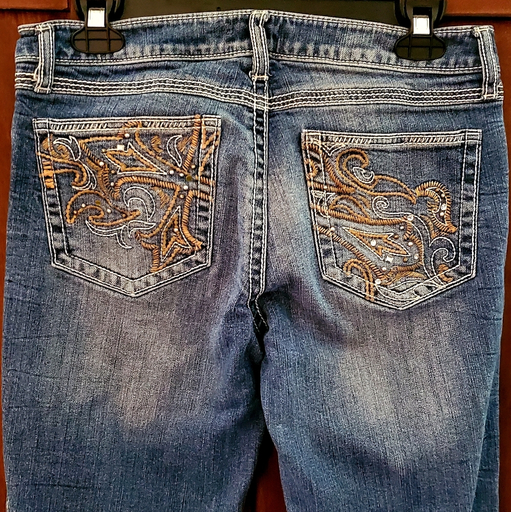 Women's Rock 47 by Wrangler jeans